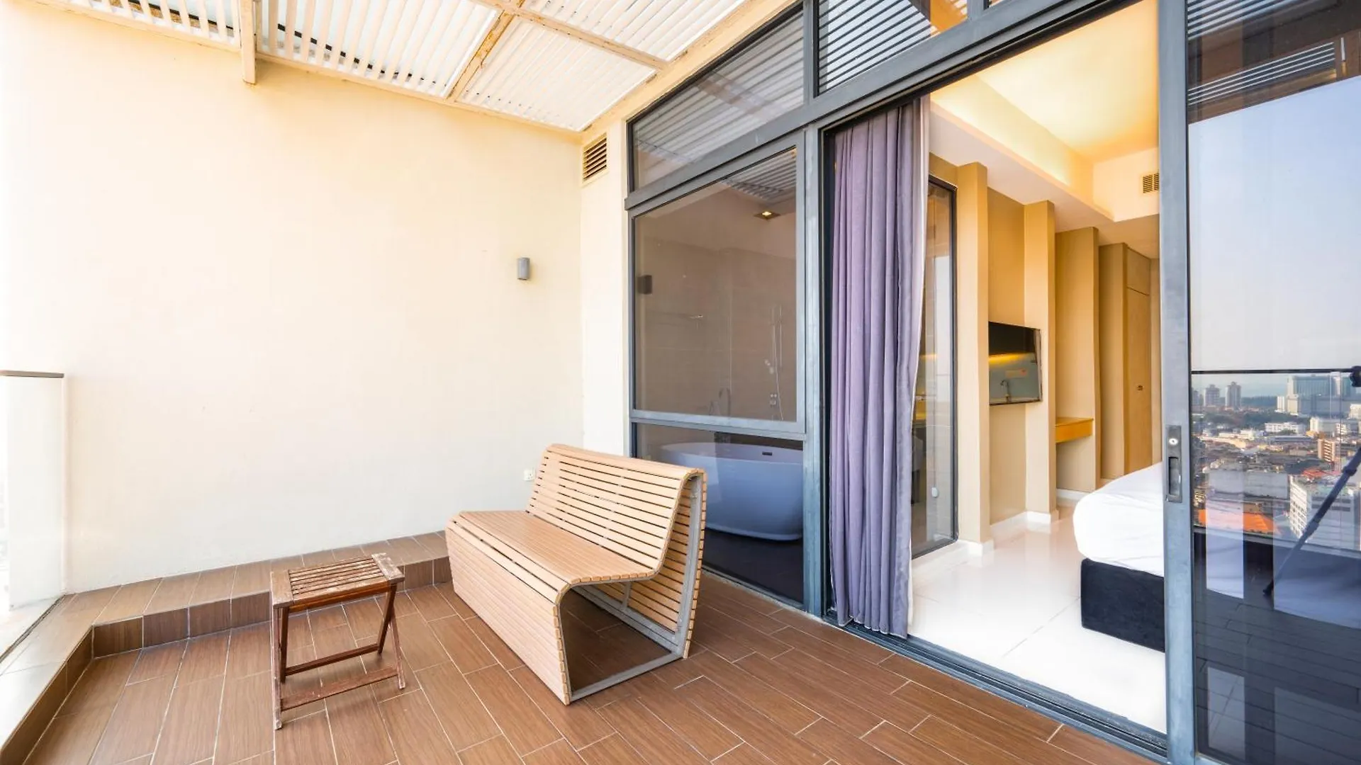 Greystone 99 Suites Malacca Apartment