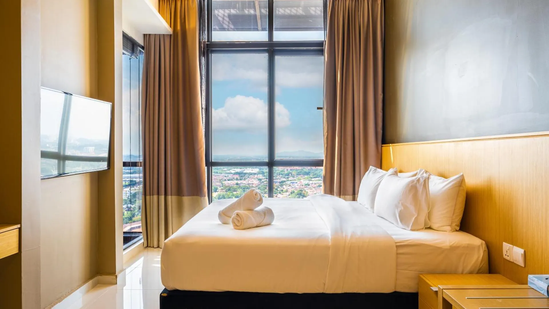 Greystone 99 Suites Malacca Apartment