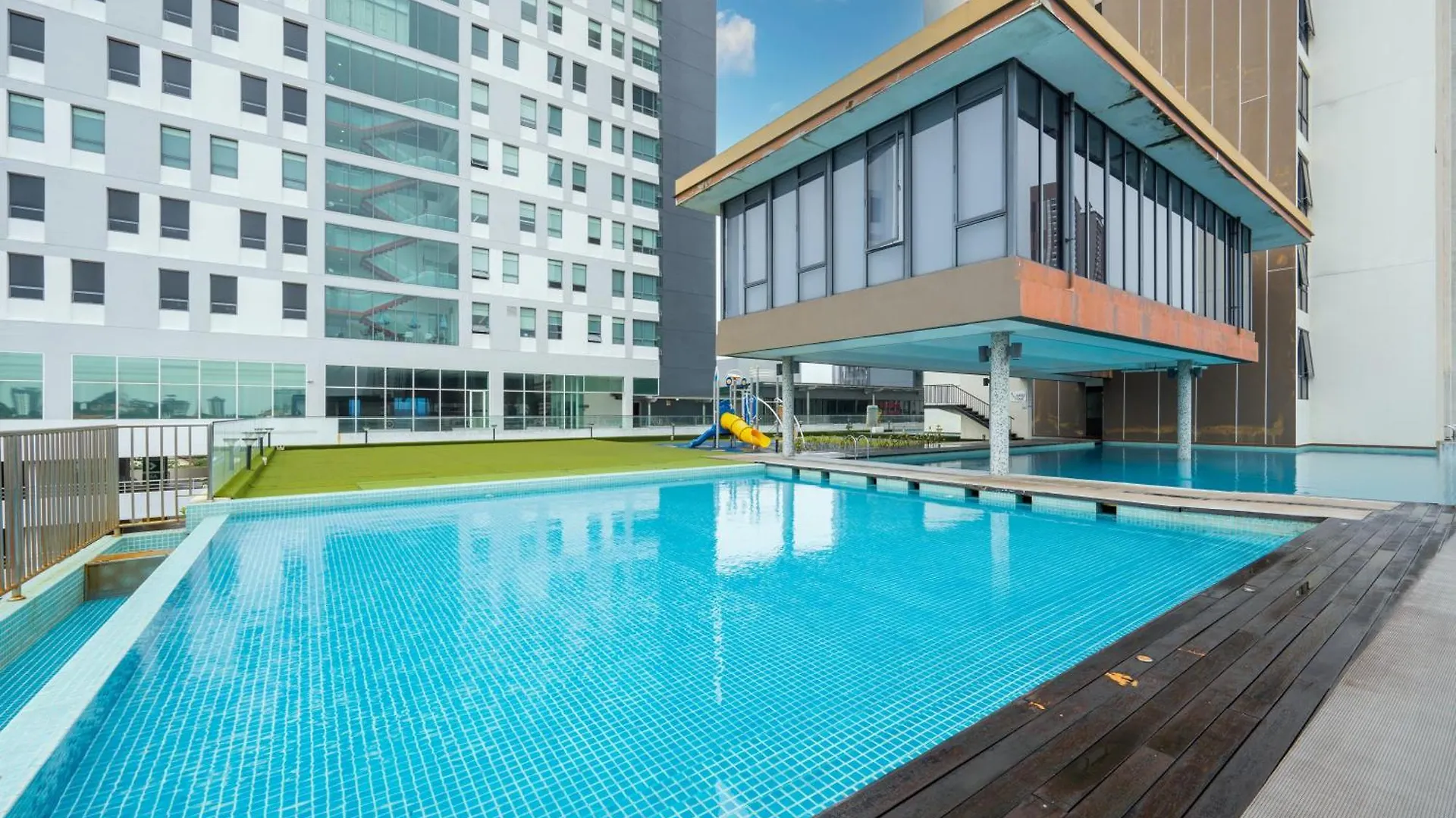Greystone 99 Suites Malacca 0*,